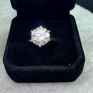 5 ct moissanite ring